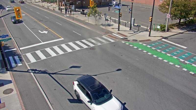 Traffic camera image at 2025-09-14 17:26:03