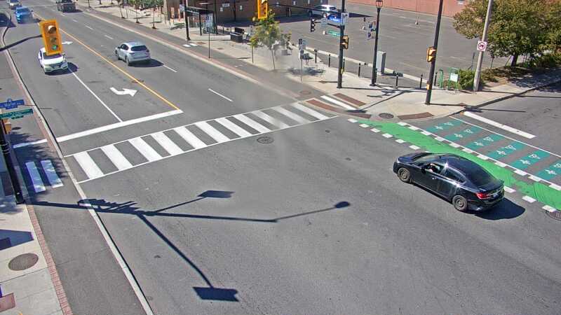 Traffic camera image at 2025-09-14 17:31:01