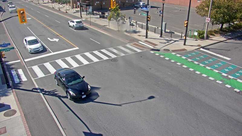 Traffic camera image at 2025-09-14 17:51:18