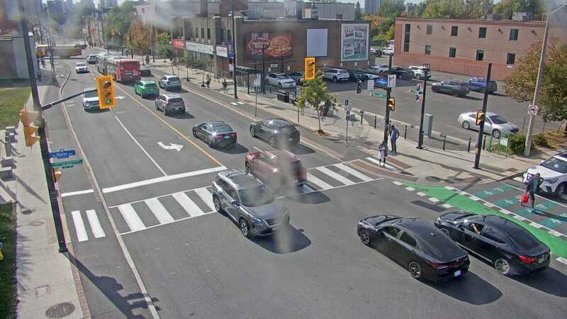 Traffic camera image at 2025-09-17 19:16:13