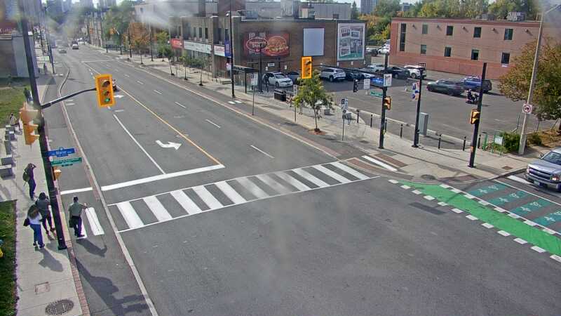 Traffic camera image at 2025-09-17 19:26:13