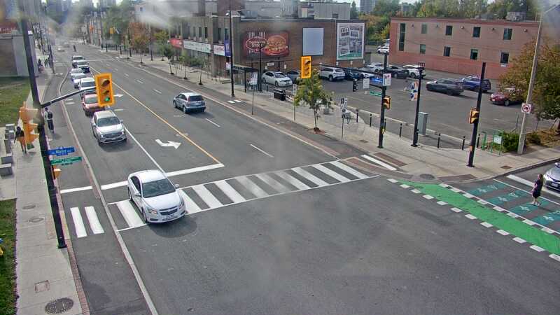 Traffic camera image at 2025-09-17 19:46:17