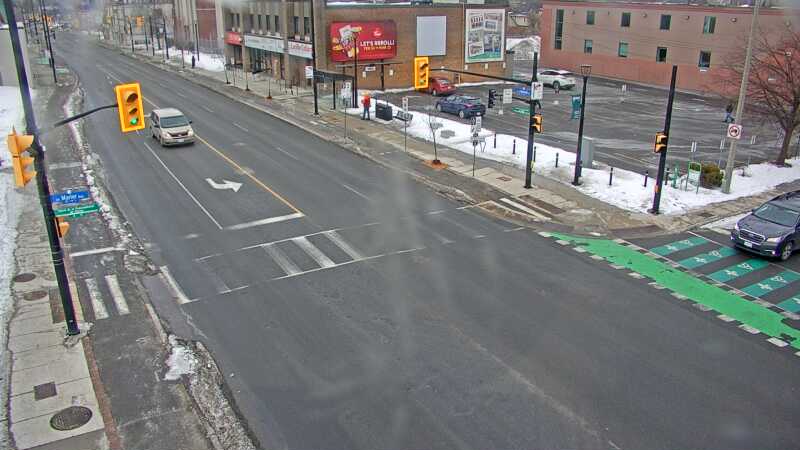 Traffic camera image at 2025-03-09 13:30:45