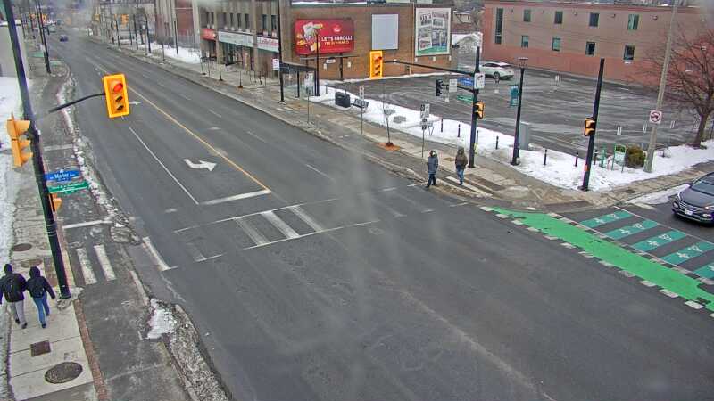 Traffic camera image at 2025-03-09 13:46:10