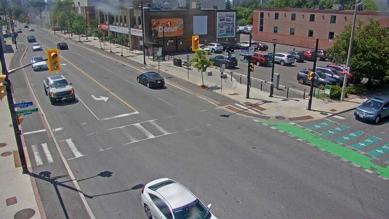 Traffic camera image at 2025-06-30 17:56:13