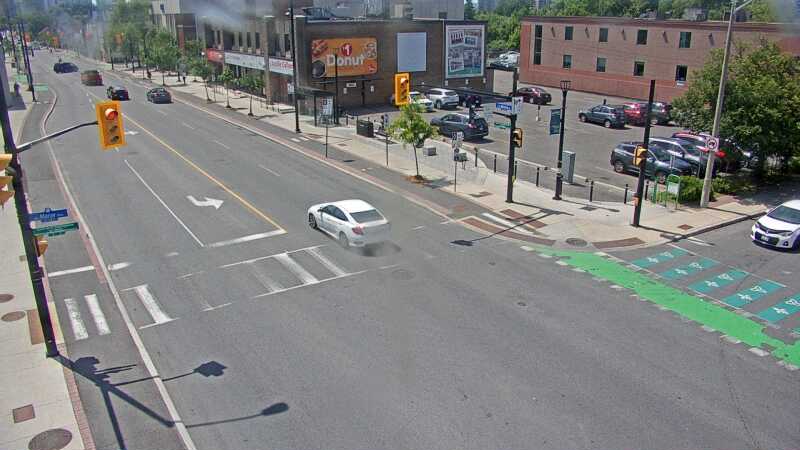 Traffic camera image at 2025-06-30 18:16:11