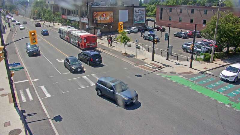 Traffic camera image at 2025-06-30 18:56:13
