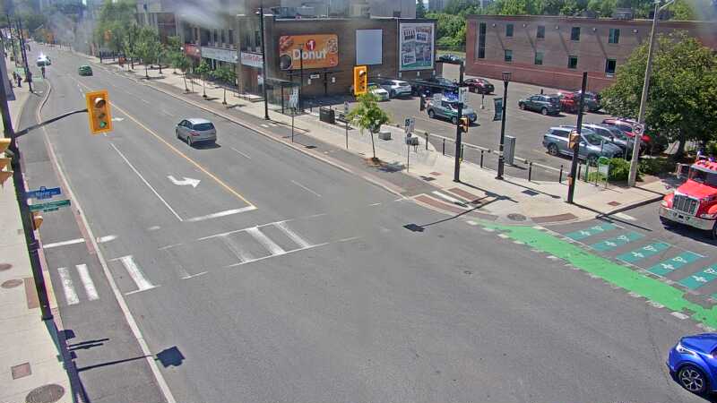 Traffic camera image at 2025-06-30 19:01:07