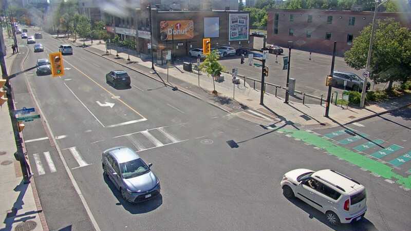 Traffic camera image at 2025-06-30 20:16:08