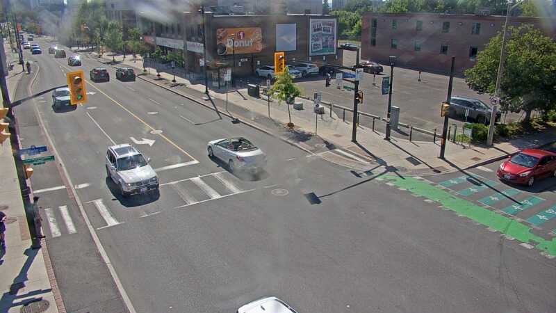 Traffic camera image at 2025-06-30 20:26:10