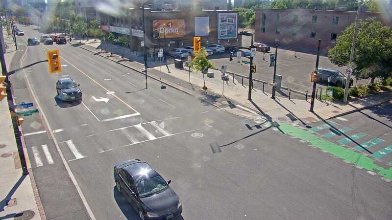 Traffic camera image at 2025-06-30 20:56:20