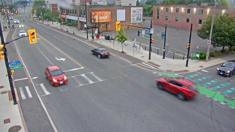 Traffic camera image at 2025-07-01 00:31:20
