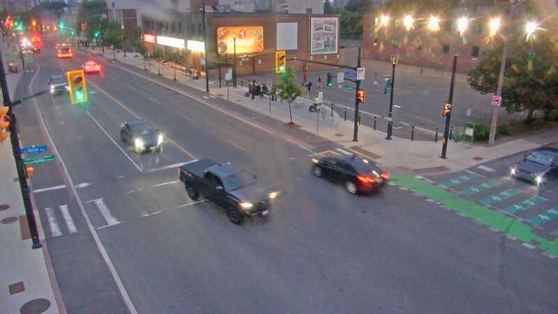 Traffic camera image at 2025-07-01 01:06:14