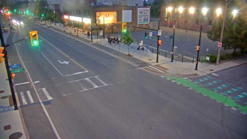 Traffic camera image at 2025-07-01 01:11:15