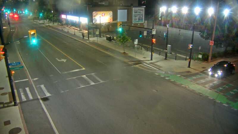 Traffic camera image at 2025-07-01 02:06:06