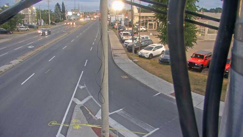Traffic camera image at 2025-08-25 00:01:04
