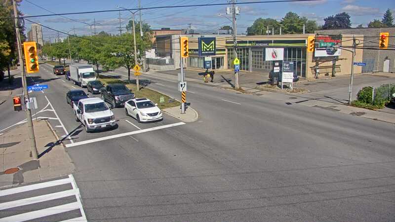 Traffic camera image at 2025-09-14 17:21:08