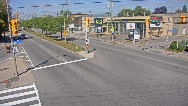 Traffic camera image at 2025-09-14 17:56:14