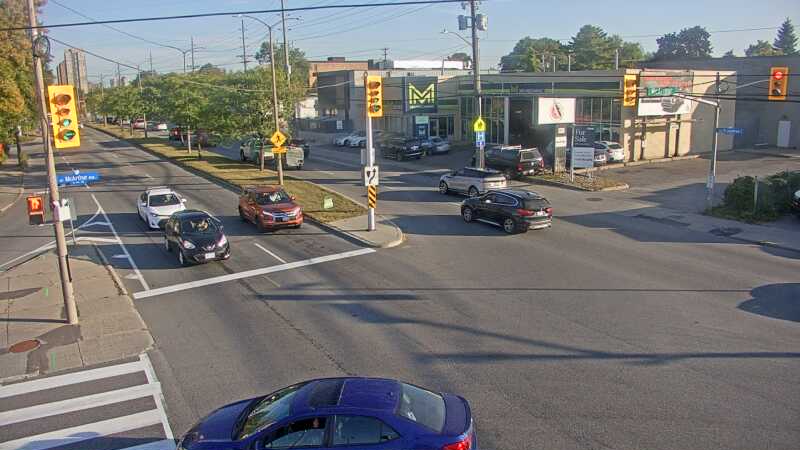 Traffic camera image at 2025-09-18 12:16:01