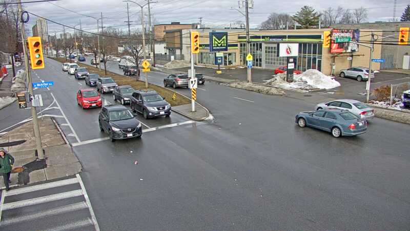 Traffic camera image at 2024-12-30 17:16:07