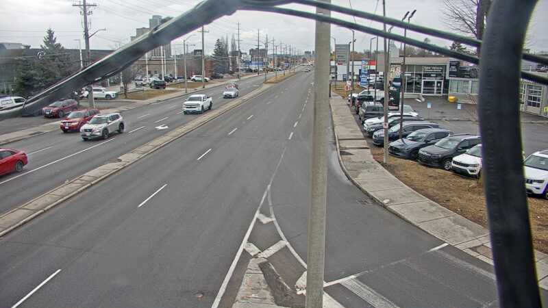 Traffic camera image at 2025-03-25 13:10:51