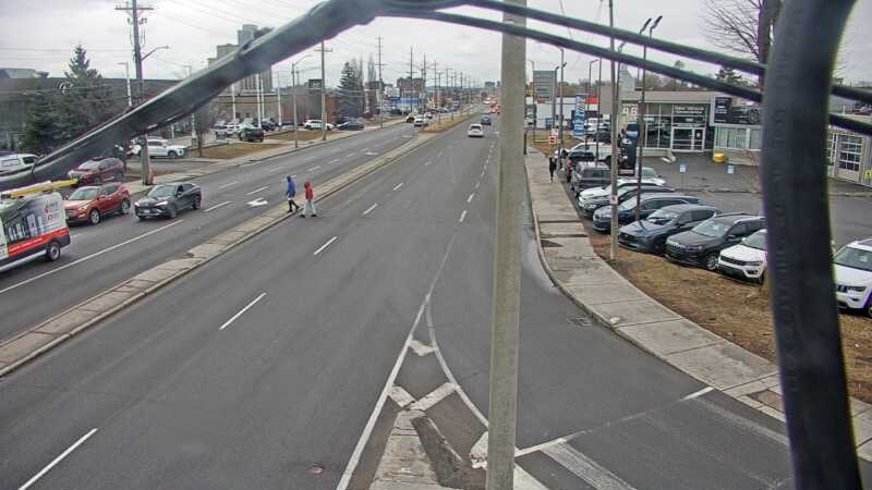 Traffic camera image at 2025-03-25 13:20:41