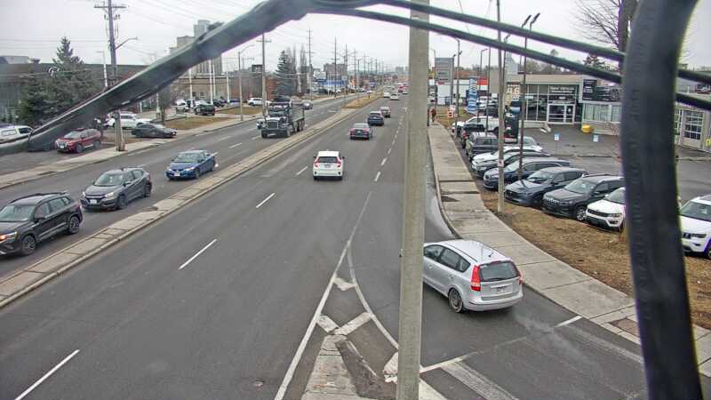 Traffic camera image at 2025-03-25 13:55:56