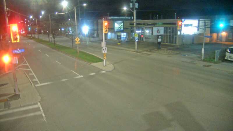 Traffic camera image at 2025-05-09 08:15:50