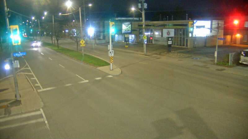 Traffic camera image at 2025-05-09 08:40:50