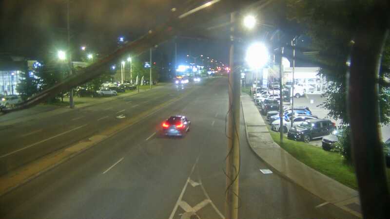 Traffic camera image at 2025-07-03 03:51:11