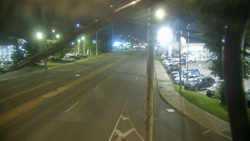 Traffic camera image at 2025-07-03 04:06:09