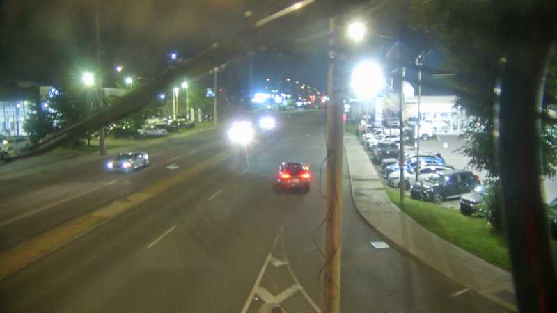 Traffic camera image at 2025-07-03 04:16:08