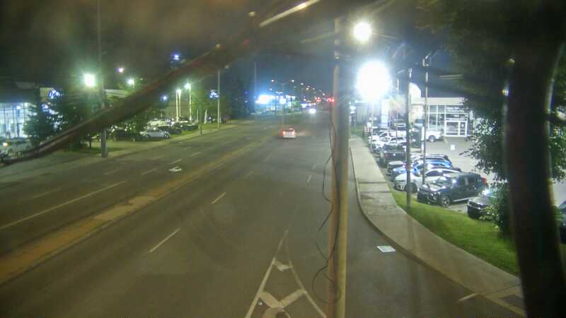 Traffic camera image at 2025-07-03 04:37:43