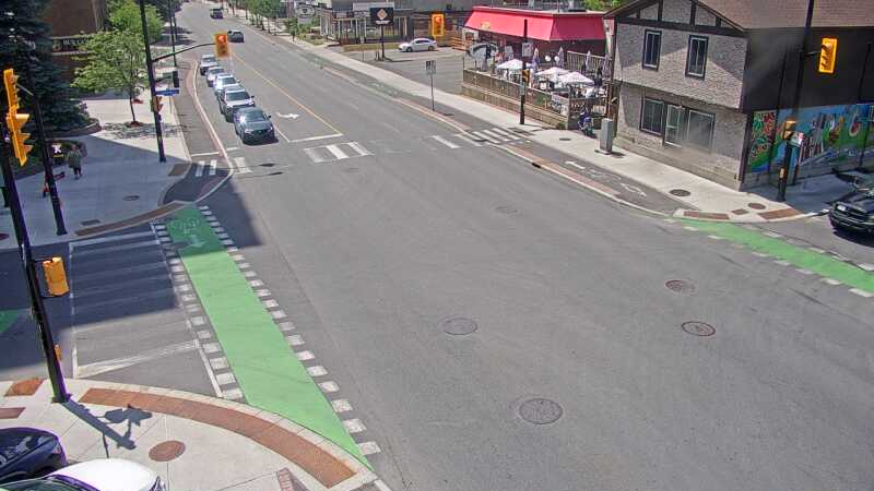 Traffic camera image at 2025-06-30 18:06:11