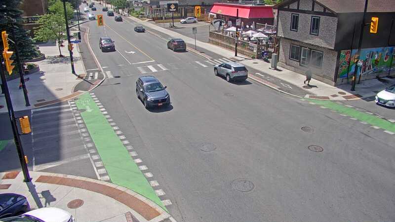 Traffic camera image at 2025-06-30 18:41:15