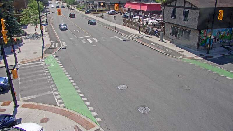 Traffic camera image at 2025-06-30 19:41:15