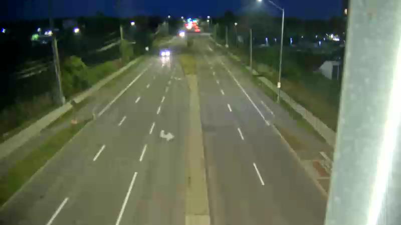 Traffic camera image at 2025-09-01 00:26:01