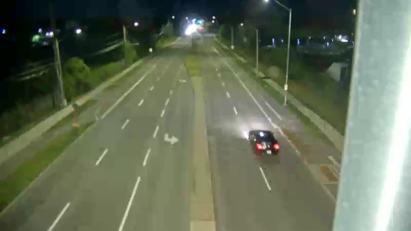 Traffic camera image at 2025-09-01 00:41:07