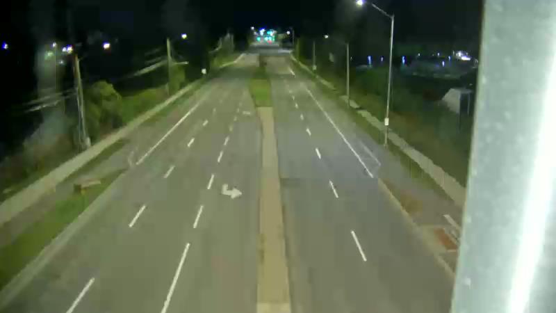 Traffic camera image at 2025-09-07 08:46:03