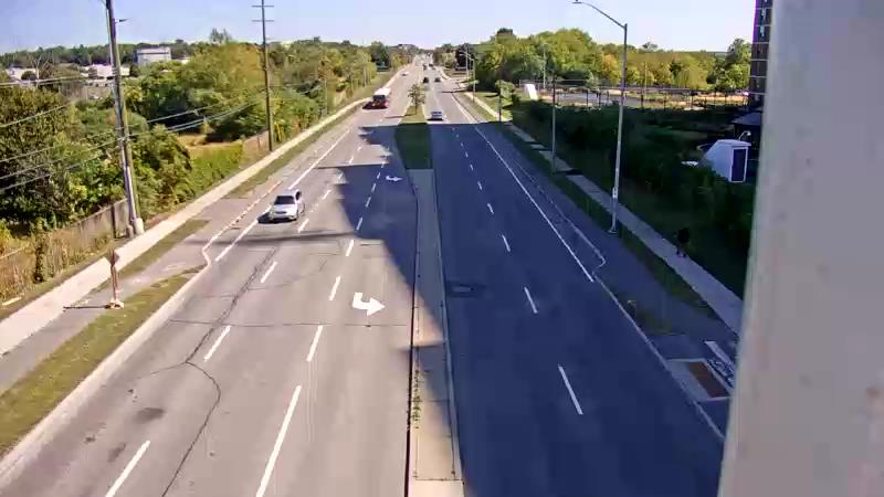 Traffic camera image at 2025-09-15 16:51:13
