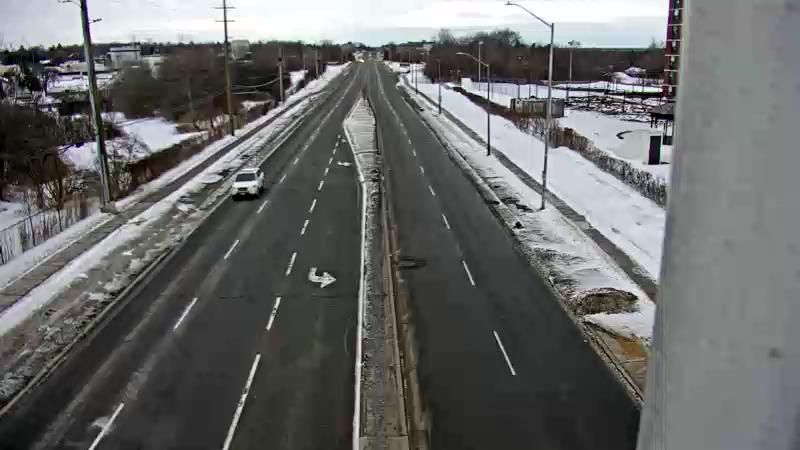 Traffic camera image at 2025-03-09 13:37:21