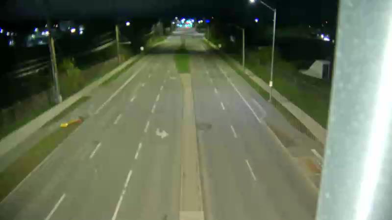 Traffic camera image at 2025-05-09 07:10:43
