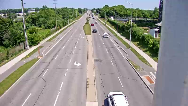 Traffic camera image at 2025-06-30 18:06:11