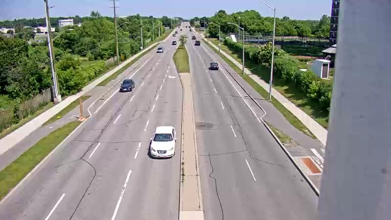 Traffic camera image at 2025-06-30 18:37:47