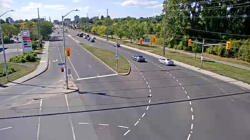 Traffic camera image at 2025-09-14 17:30:10