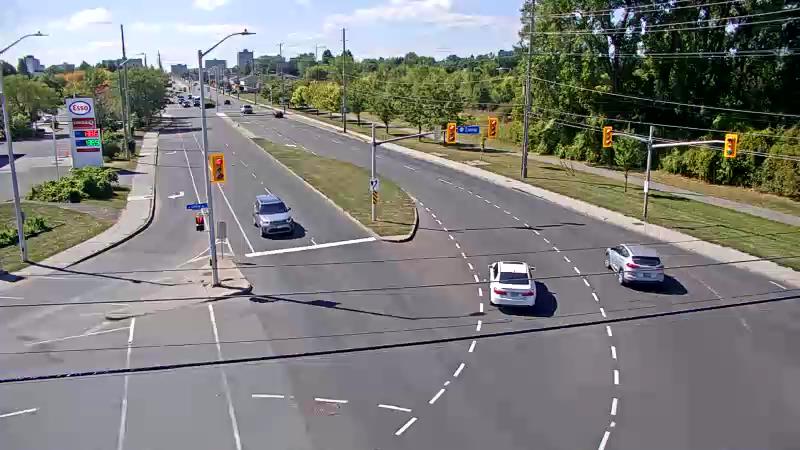 Traffic camera image at 2025-09-14 17:35:10