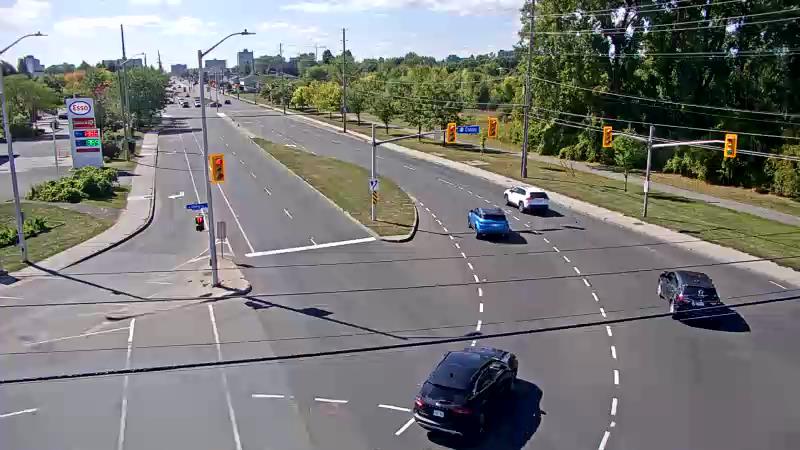 Traffic camera image at 2025-09-14 18:05:10