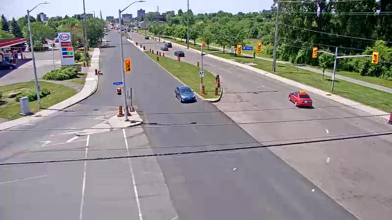 Traffic camera image at 2025-06-30 17:05:18