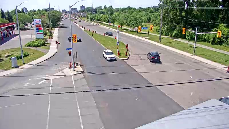 Traffic camera image at 2025-06-30 17:10:18