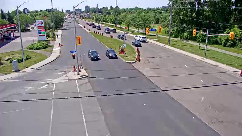 Traffic camera image at 2025-06-30 17:20:20